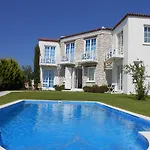 Manta 3*