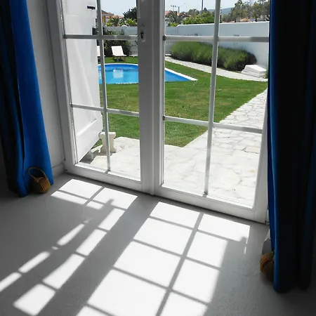 Manta Bed and breakfast 3*